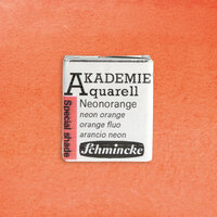 Bovenaanzicht van een zilverkleurig verpakt Schmincke AKADEMIE 1/2 napje aquarelverf. Het etiket toont de tekst 'Neonora