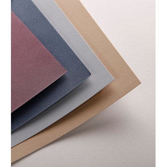 Pastelmat-No-4-Pastel-Papier-verlijmd-Blauw-Rood-Zand-kleuren-fijne-structuur-12-vellen-van-Clairefontaine-360-grams-24-x-30-cm