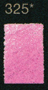 Een rechthoekig roze ingekleurd vlak dat de tint Quinacridone Magenta (325) van het Polychromos potlood toont, met daarboven &eacute;
