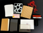 Alles in één overzicht: de drukplaat, roller, het mini journal, stencils en diverse textuurmaterialen. 850032668095